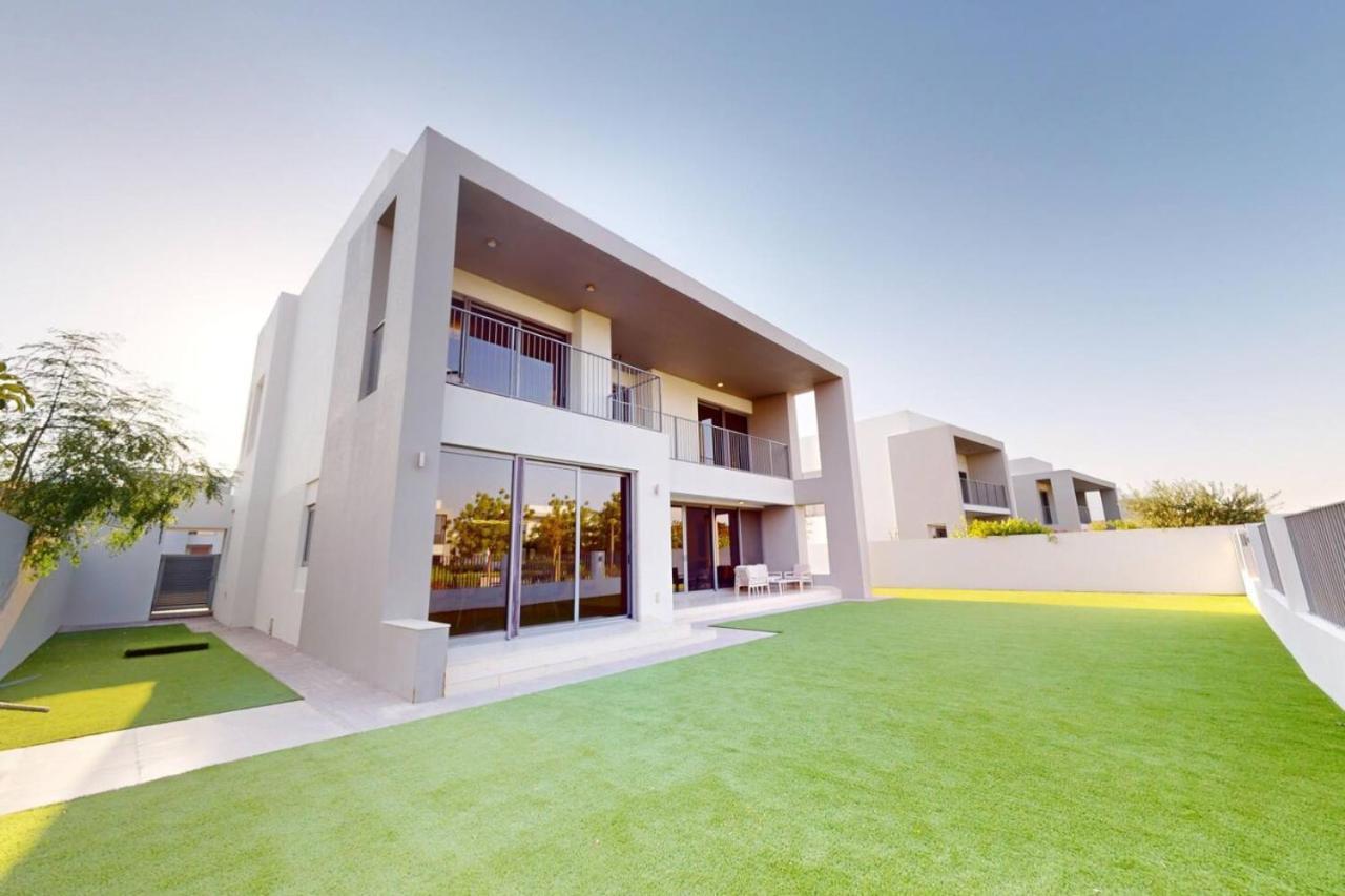 Sidra 1 - Incredible Five Bedroom Villa Дубай Екстериор снимка